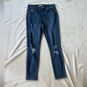 Heritage High Rise Skinny Jeans Size 28